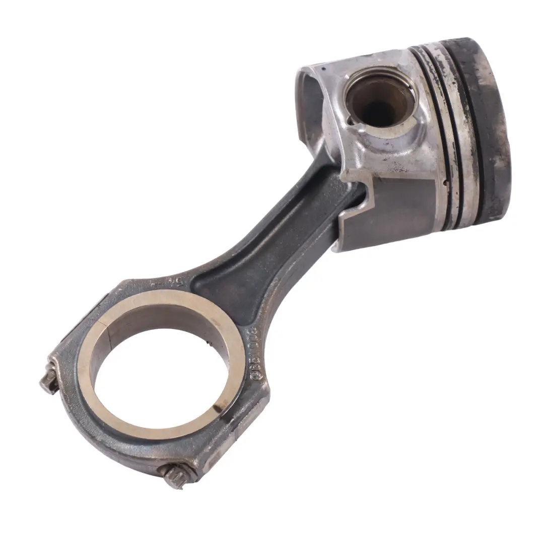 OM651 Pleuelstange Kolben Pleuel für Mercedes W204 Diesel mit Teilenummer A6510300020 Mercedes W204 Diesel OM651 Pleuelstange Kolben Pleuel - SKU A6510300020 - Teilenummer A6510300020
