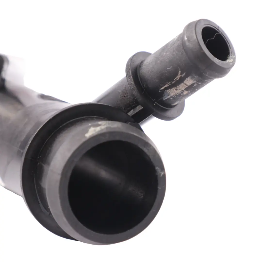 OM651 Tuyau Refroidissement Ligne Pompe Eau pour Mercedes Vito W639 à propos du numéro de pièce A6512000051 Mercedes Vito W639 OM651 Tuyau Refroidissement Ligne Pompe Eau - SKU A6512000051 - Numéro de pièce A6512000051