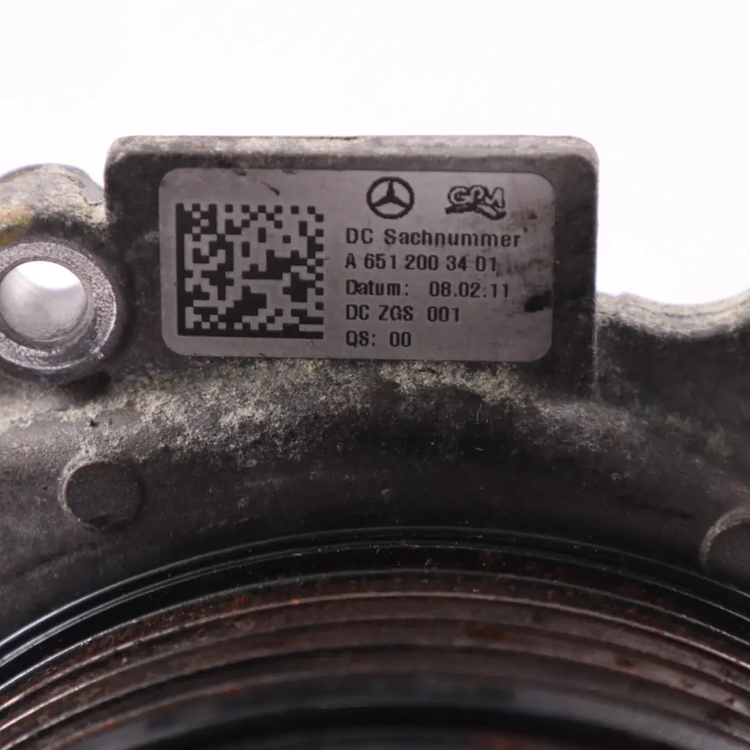 Mercedes W639 Moteur Pompe à Eau Unité de Refroidissement - SKU A6512003401 - Numéro de pièce A6512003401
