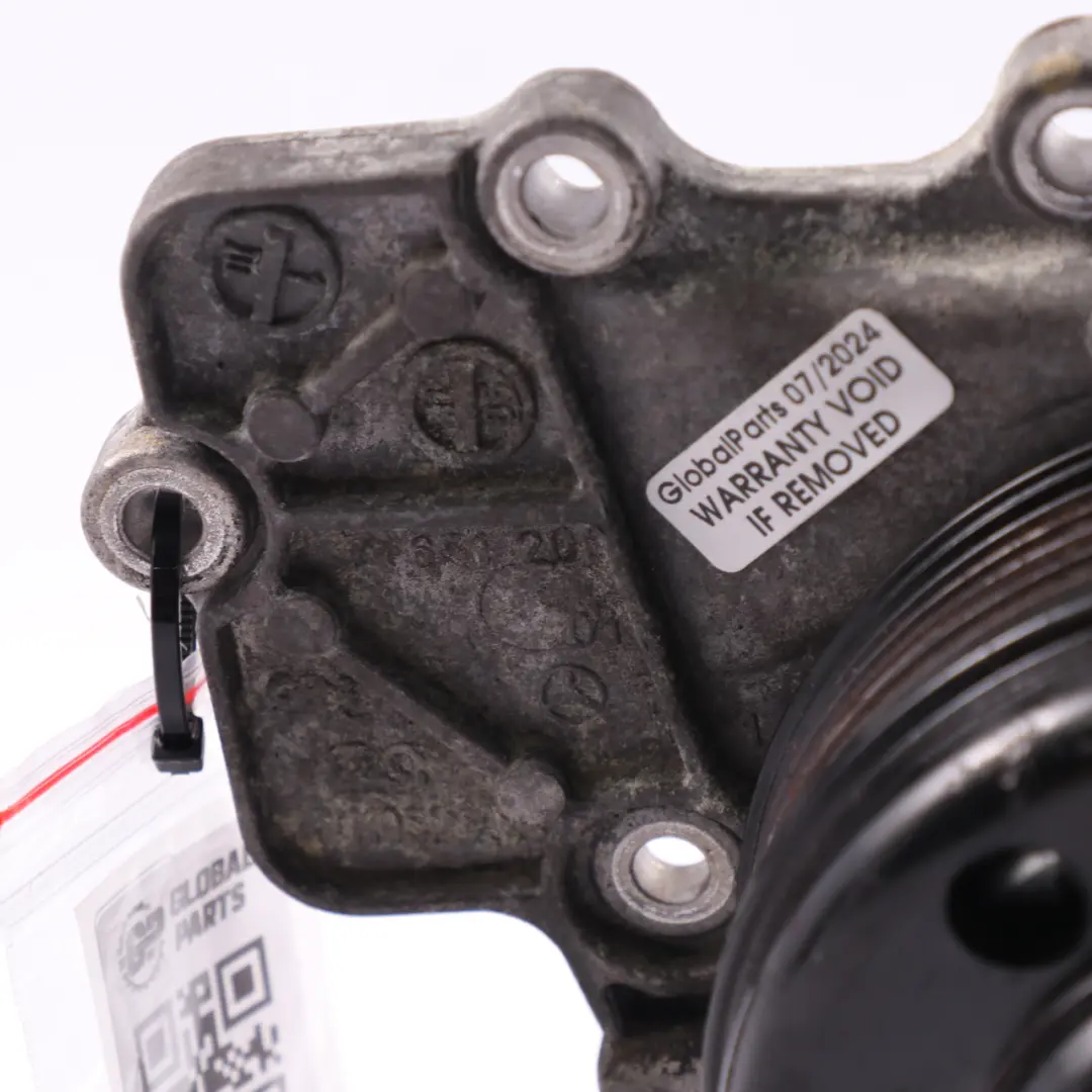 Mercedes W639 Moteur Pompe à Eau Unité de Refroidissement - SKU A6512003401 - Numéro de pièce A6512003401