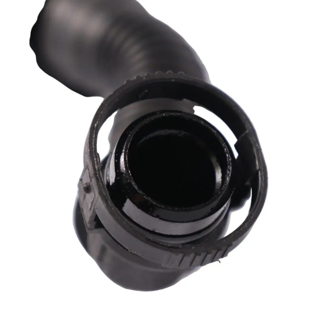 W907 Engine Air Vent Hose Pipe Line Tube to Mercedes with Part number A6540100012 Mercedes W907 Engine Air Vent Hose Pipe Line Tube - SKU A6540100012 - Part number A6540100012