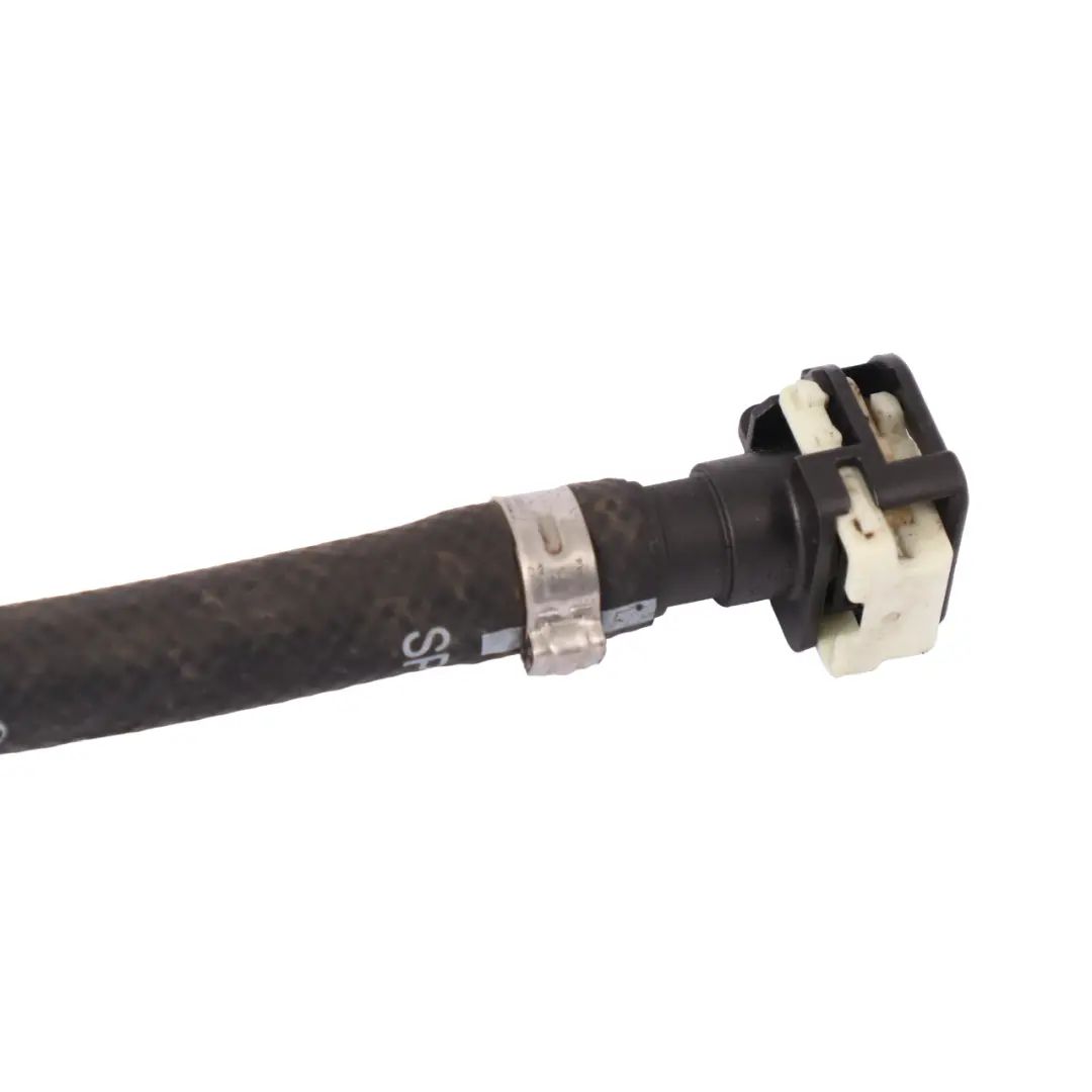 Mercedes W907 OM654 Tubo combustible Manguera Línea retorno - SKU A6540701902 - Número de pieza A6540701902