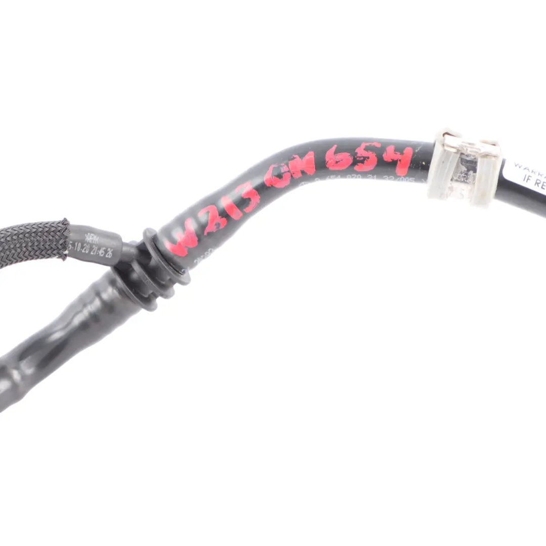 Mercedes W213 OM654 Tuyau d'aspiration Tuyau d'aspiration Servo moteur frein - SKU A6540703132 - Numéro de pièce A6540703132