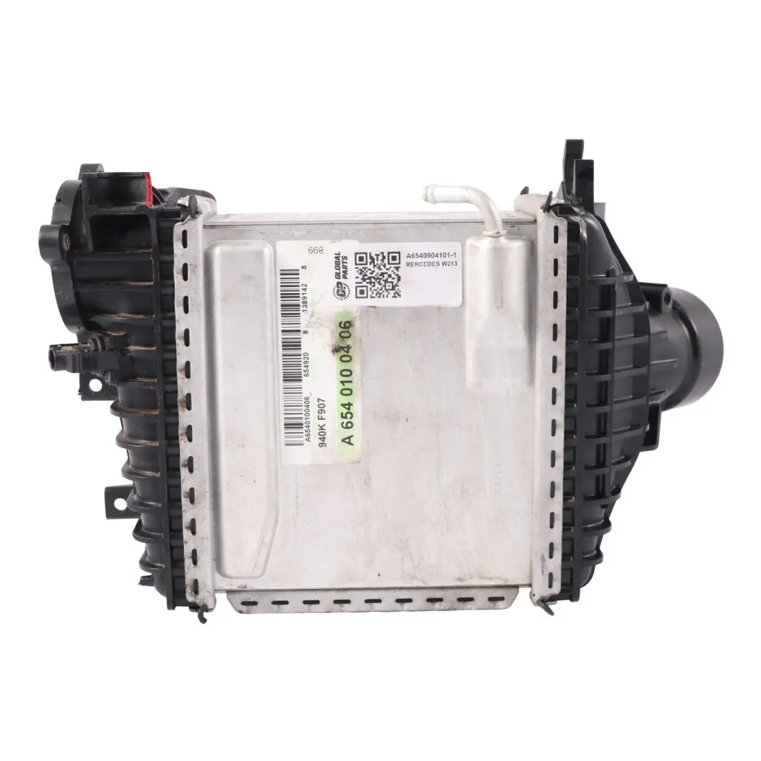 OM654 Intercooler Refroidisseur d'air charge Radiateur A6540900100 pour Mercedes W213 à propos du numéro de pièce A6540904101 Mercedes W213 OM654 Intercooler Refroidisseur d'air charge Radiateur A6540900100 - SKU A6540904101-1 - Numéro de pièce A6540904101