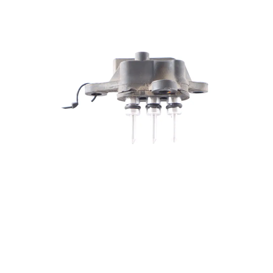 Mercedes Sprinter W907 Fuel Tank Plug Socket - SKU A6540905500-1 - Part number A6540905500