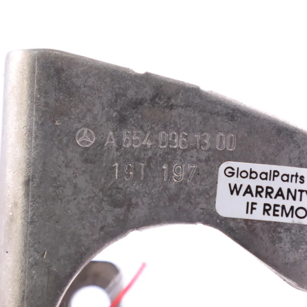  Support Mercedes W205 Diesel OM654 Support de tuyau d'air - SKU A6540961300 - Numéro de pièce A6540961300