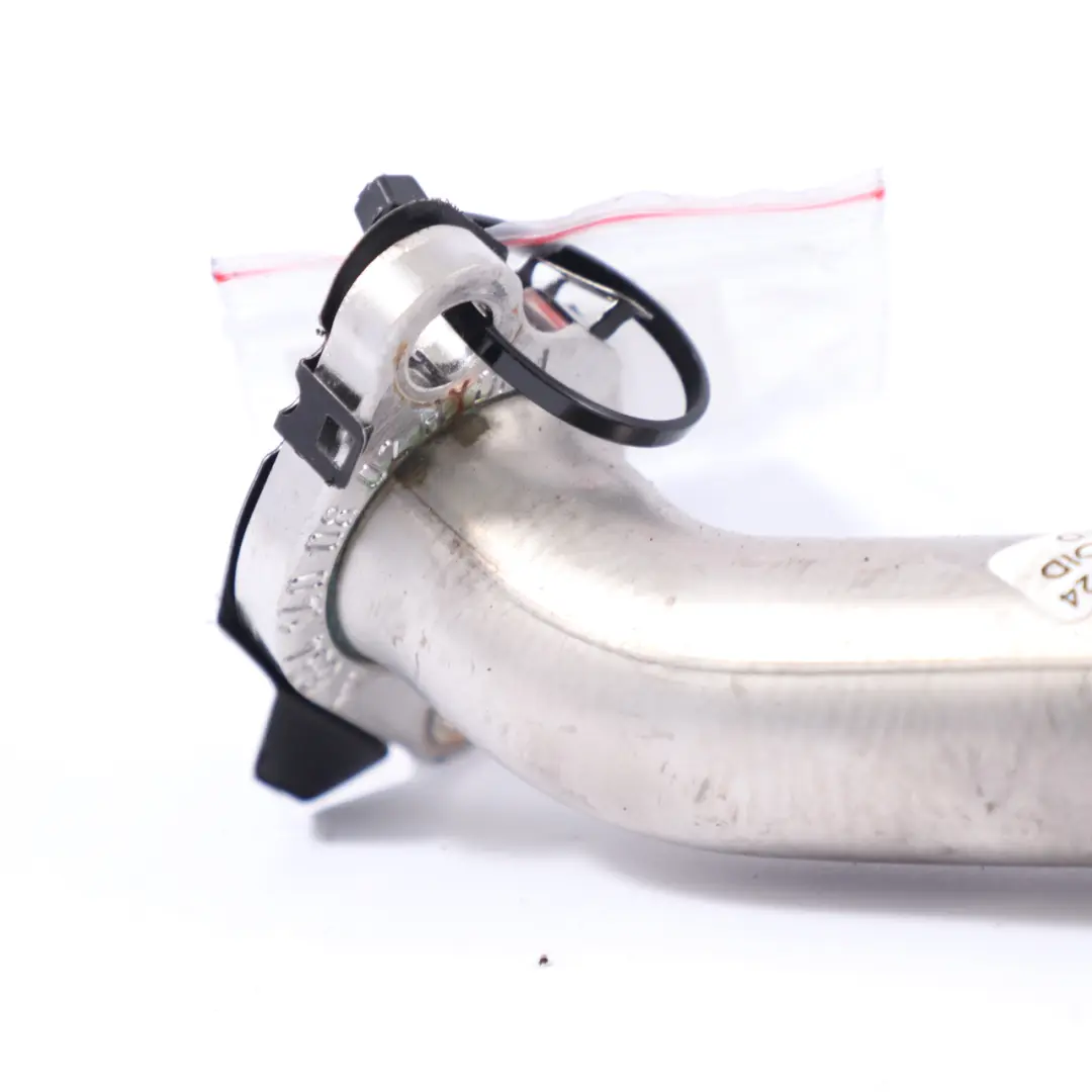 AGR Leitung Mercedes W213 W222 OM654 AGR Kühler Rohr Schlauch für mit Teilenummer A6541400802 AGR Leitung Mercedes W213 W222 OM654 AGR Kühler Rohr Schlauch - SKU A6541400802 - Teilenummer A6541400802