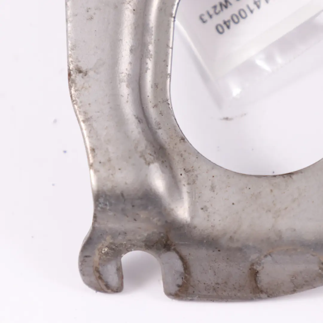 W907 Lade Luft Kühler Halterung für Mercedes mit Teilenummer A6541410040 Mercedes W907 Lade Luft Kühler Halterung - SKU A6541410040 - Teilenummer A6541410040