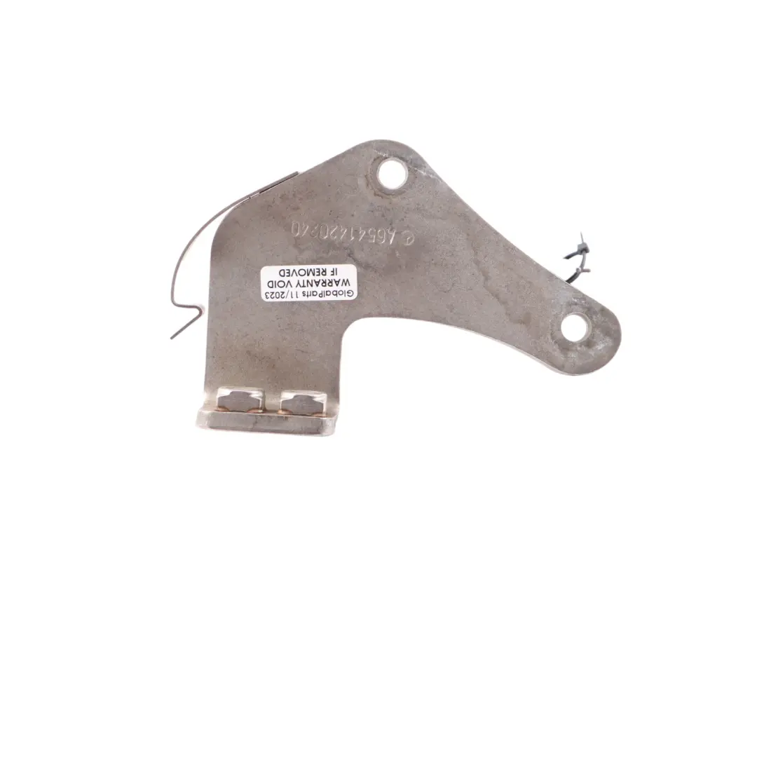 OM654 Soporte del sistema de escape para Mercedes Sprinter W910 Diesel con número de pieza A6541420240 Mercedes Sprinter W910 Diesel OM654 Soporte del sistema de escape - SKU A6541420240 - Número de pieza A6541420240