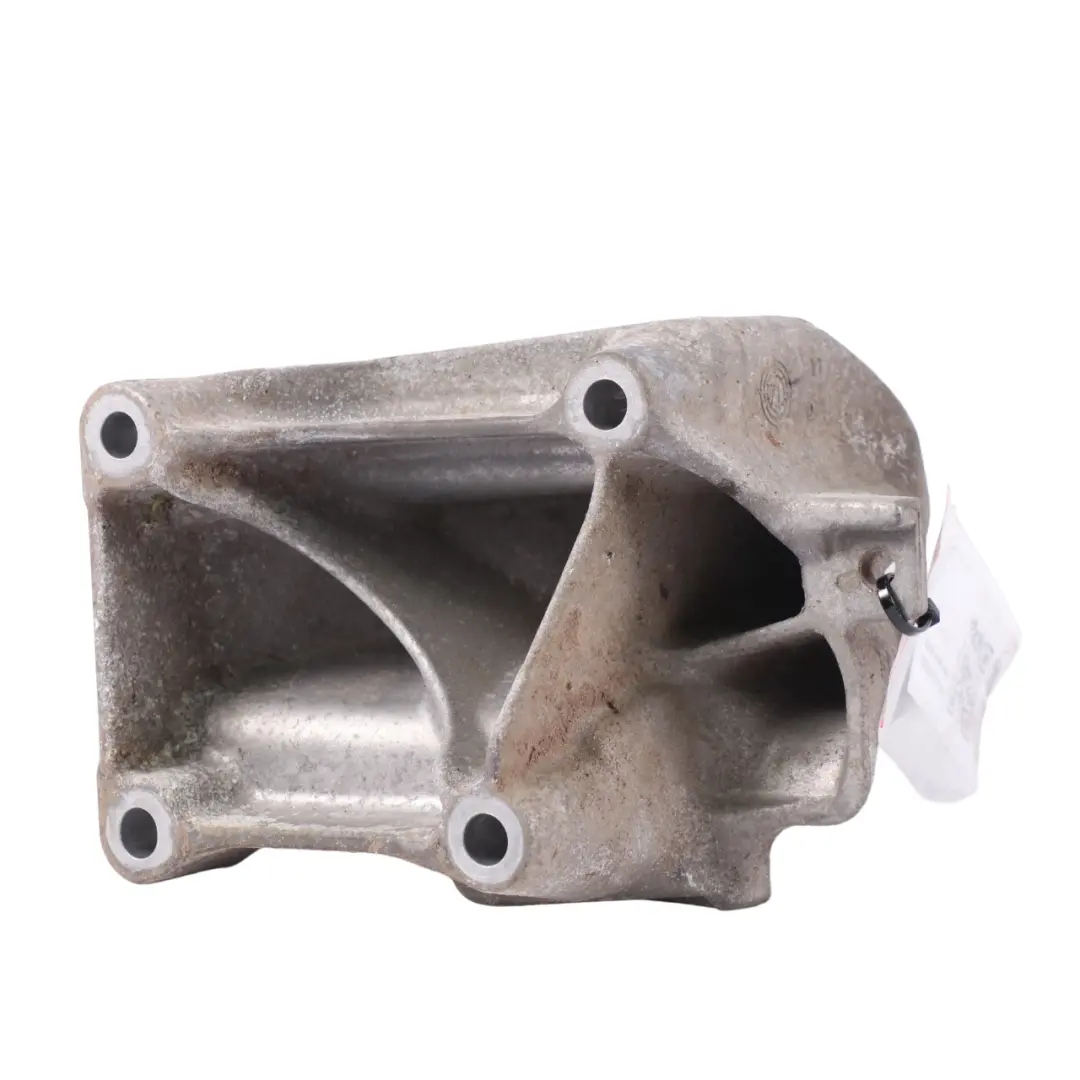 W907 OM654 Soporte Motor Izquierda para Mercedes Sprinter con número de pieza A6542240500 Mercedes Sprinter W907 OM654 Soporte Motor Izquierda - SKU A6542240500 - Número de pieza A6542240500