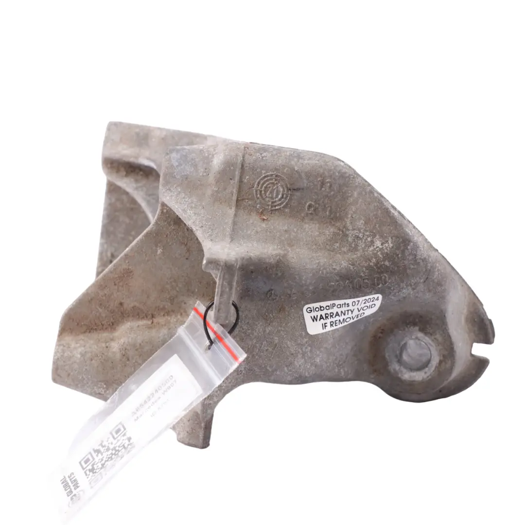 W907 OM654 Engine Bracket Mount Support Left N/S to Mercedes Sprinter with Part number A6542240500 Mercedes Sprinter W907 OM654 Engine Bracket Mount Support Left N/S - SKU A6542240500 - Part number A6542240500