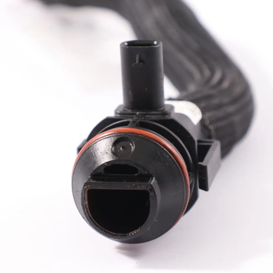 Mercedes W222 Diesel OM656 Válvula de Respiración Motor Separador - SKU A6560101001 - Número de pieza A6560101001