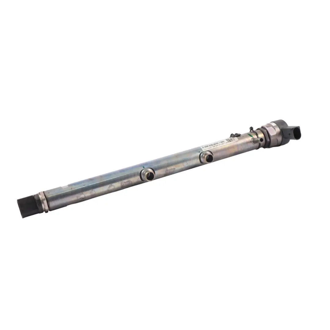 Mercedes W213 Diesel OM656 Linea Rail Inyeccion Combustible - SKU A6560700095 - Número de pieza A6560700095
