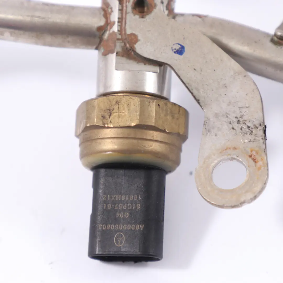 OM656 Ligne d'injection de carburant Tuyau de pression pour Mercedes W222 à propos du numéro de pièce A6560707000 Mercedes W222 OM656 Ligne d'injection de carburant Tuyau de pression - SKU A6560707000 - Numéro de pièce A6560707000