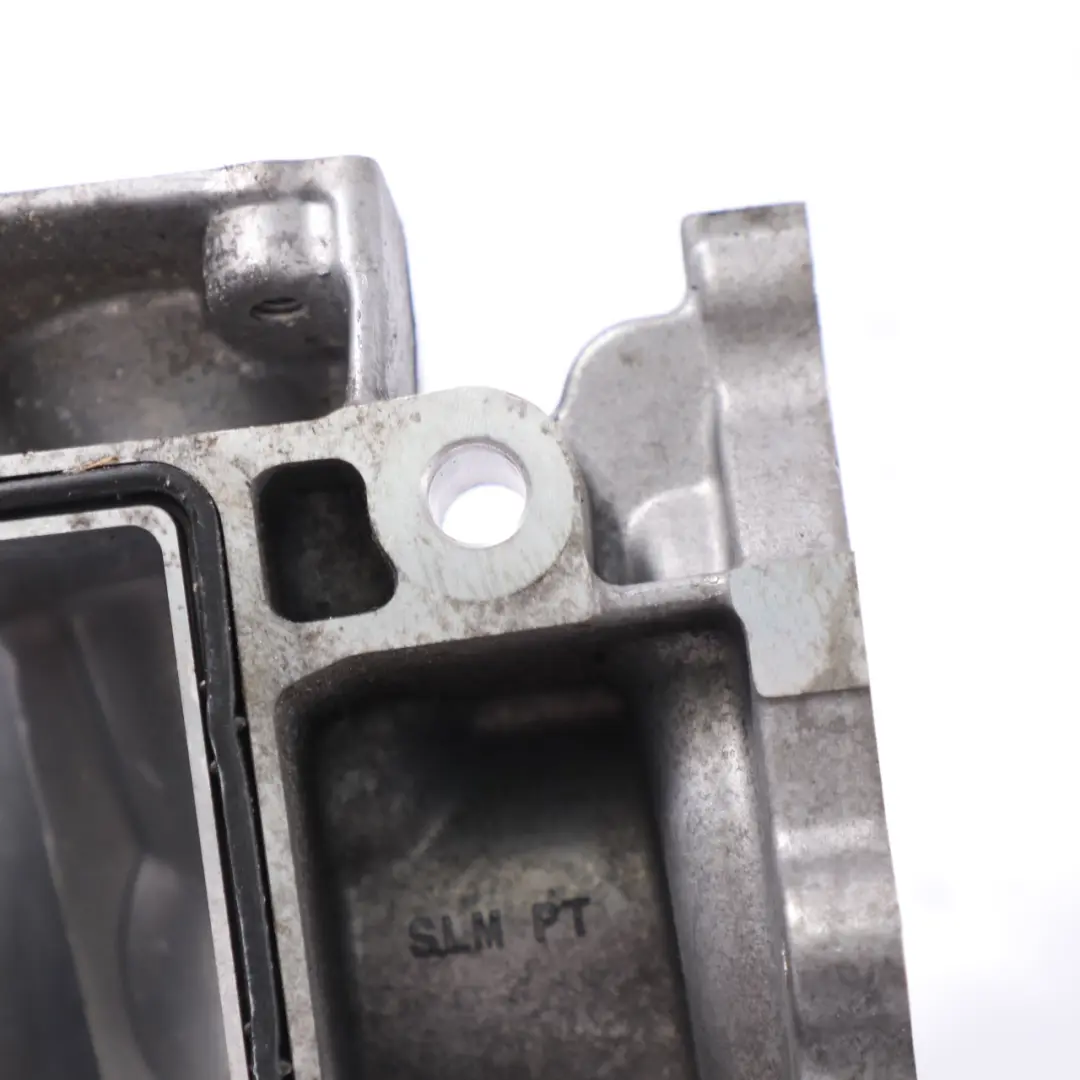  Carcasa del termostato Mercedes W204 W213 C238 W222 Diesel OM656 - SKU A6562002100 - Número de pieza A6562002200