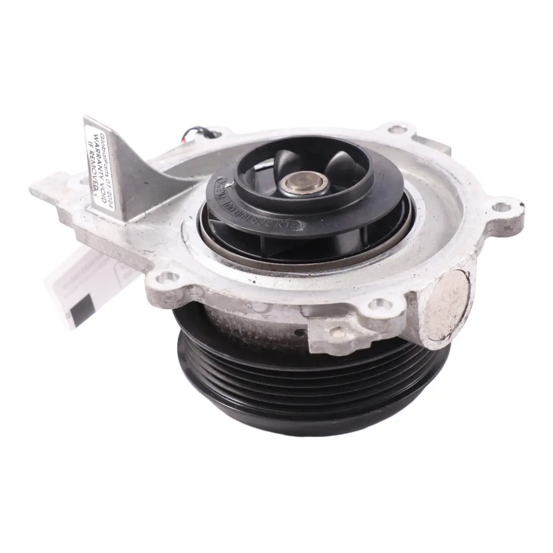  Wasserpumpe Mercedes W204 Diesel OM656 Lagergehäuse Riemenscheibe - SKU A6562010010 - Teilenummer A6562010010