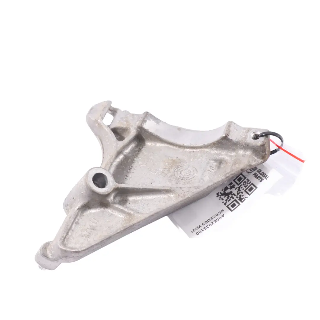 Wasserpumpenhalterung Mercedes W221 OM656 Kühlmittelpumpenhalterung für mit Teilenummer A6562033100 Wasserpumpenhalterung Mercedes W221 OM656 Kühlmittelpumpenhalterung - SKU A6562033100 - Teilenummer A6562033100