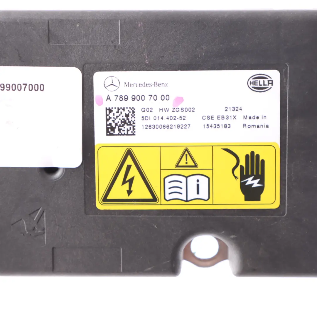 Faro Luce Modulo controllo Hella per Mercedes EQA H243 con numero di parte A7899007000 Mercedes EQA H243 Faro Luce Modulo controllo Hella - SKU A7899007000 - Numero di parte A7899007000