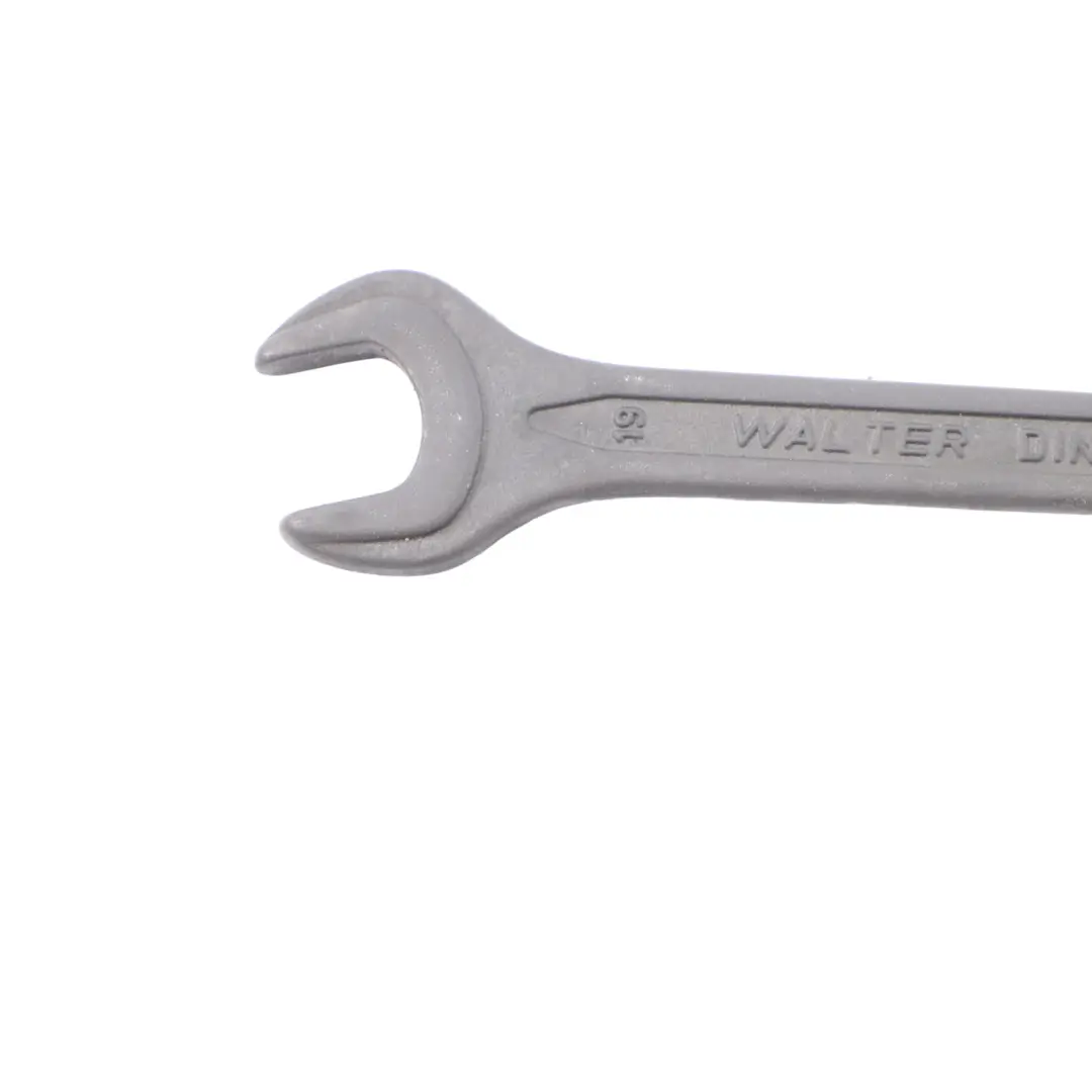 W904 W905 W906 W907 W909 Llave de ruedas 16x19 Herramienta para Mercedes con número de pieza A9015810024 Mercedes W904 W905 W906 W907 W909 Llave de ruedas 16x19 Herramienta - SKU A9015810024 - Número de pieza A9015810024