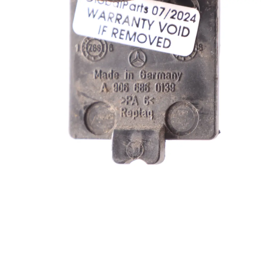 Mercedes W900 W906 Innenschweller Deckel Kappe hinten Kofferraum - SKU A9066860039-1 - Teilenummer A9066860039