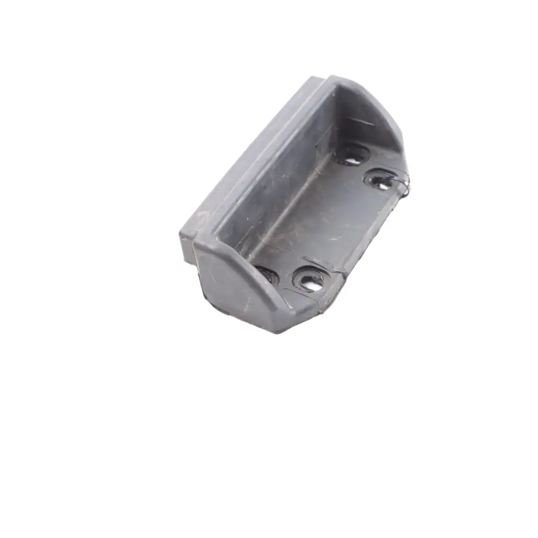Puerta corredera Interruptor Soporte para Mercedes Sprinter W906 con número de pieza A9067330572 Mercedes Sprinter W906 Puerta corredera Interruptor Soporte - SKU A9067330572 - Número de pieza A9067330572