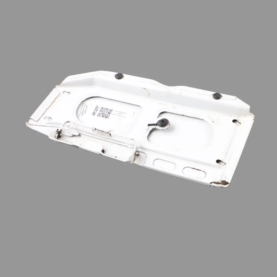 Flap Tank Cap Cover Trim Arctic White - 9147 to Mercedes Sprinter W906 Fuel with Part number A9067500004 Mercedes Sprinter W906 Fuel Flap Tank Cap Cover Trim Arctic White - 9147 - SKU  A9067500004-ARW - Part number A9067500004