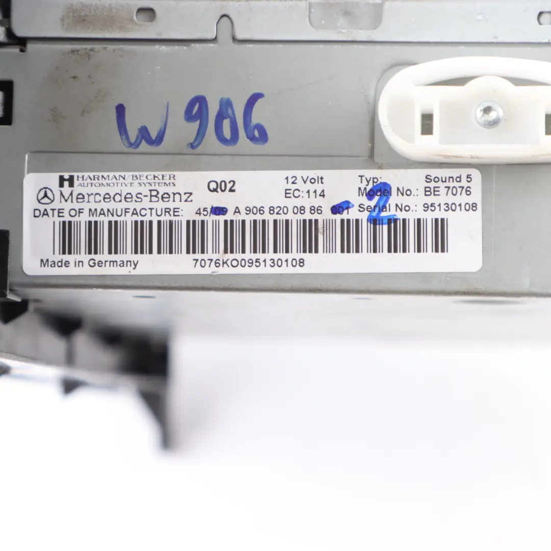 Audio Stereo Radio Head Unit to Mercedes Vito W639 Sprinter W906 CD with Part number A9068200886 Mercedes Vito W639 Sprinter W906 CD Audio Stereo Radio Head Unit - SKU A9068200886-2 - Part number A9068200886