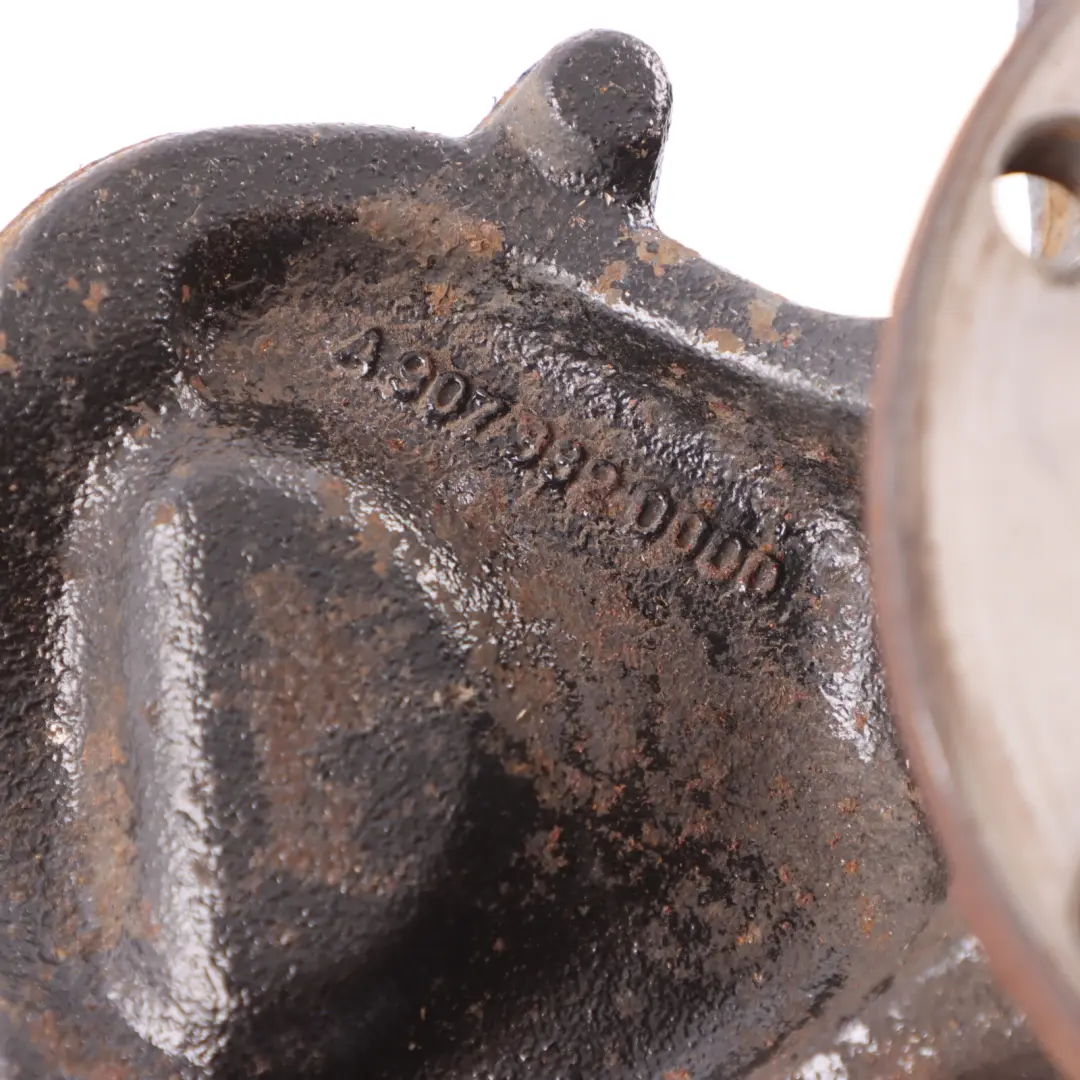 W907 Front Left N/S Wheel Carrier Suspension Wheel Hub to Mercedes with Part number A9073300000 Mercedes W907 Front Left N/S Wheel Carrier Suspension Wheel Hub - SKU A9073300000 - Part number A9073300000