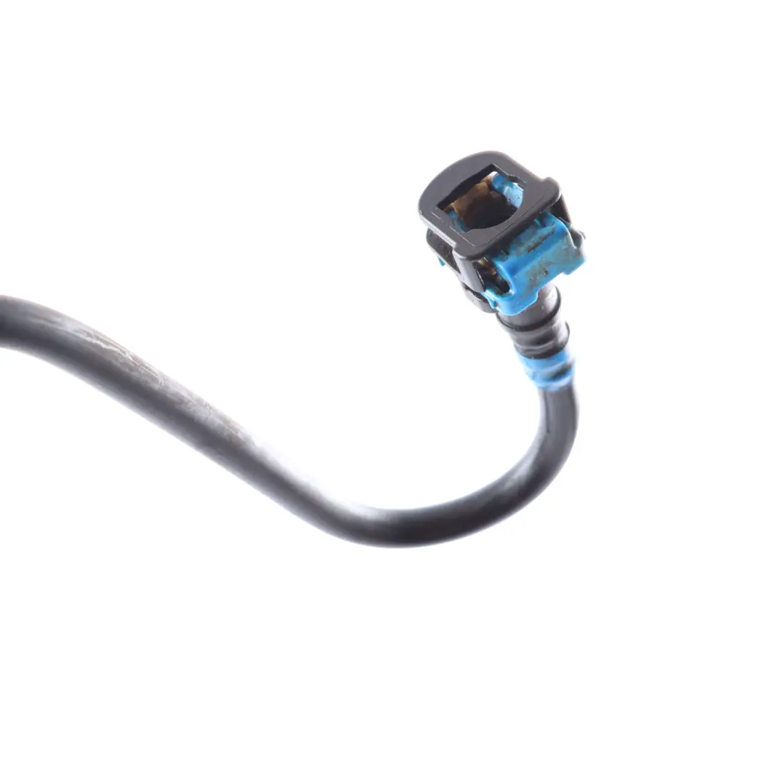 W907 Serbatoio Carburante Ritorno Linea Flessibile per Mercedes Sprinter con numero di parte A9074702900 Mercedes Sprinter W907 Serbatoio Carburante Ritorno Linea Flessibile - SKU A9074702900 - Numero di parte A9074702900