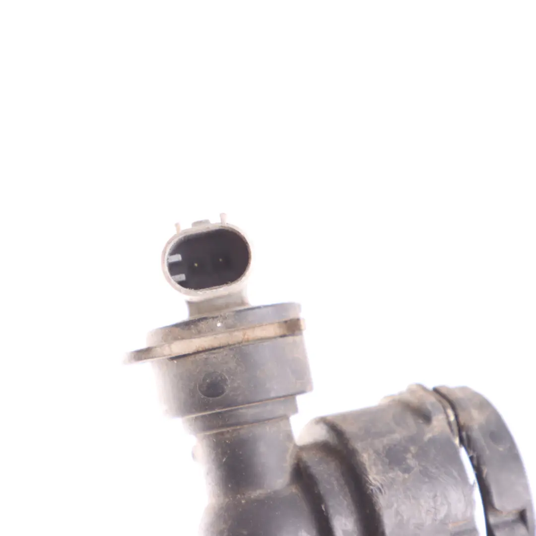 W907 OM654 Tuyau d'eau tuyau de refroidissement du moteur pour Mercedes à propos du numéro de pièce A9075010900 Mercedes W907 OM654 Tuyau d'eau tuyau de refroidissement du moteur - SKU A9075010900 - Numéro de pièce A9075010900