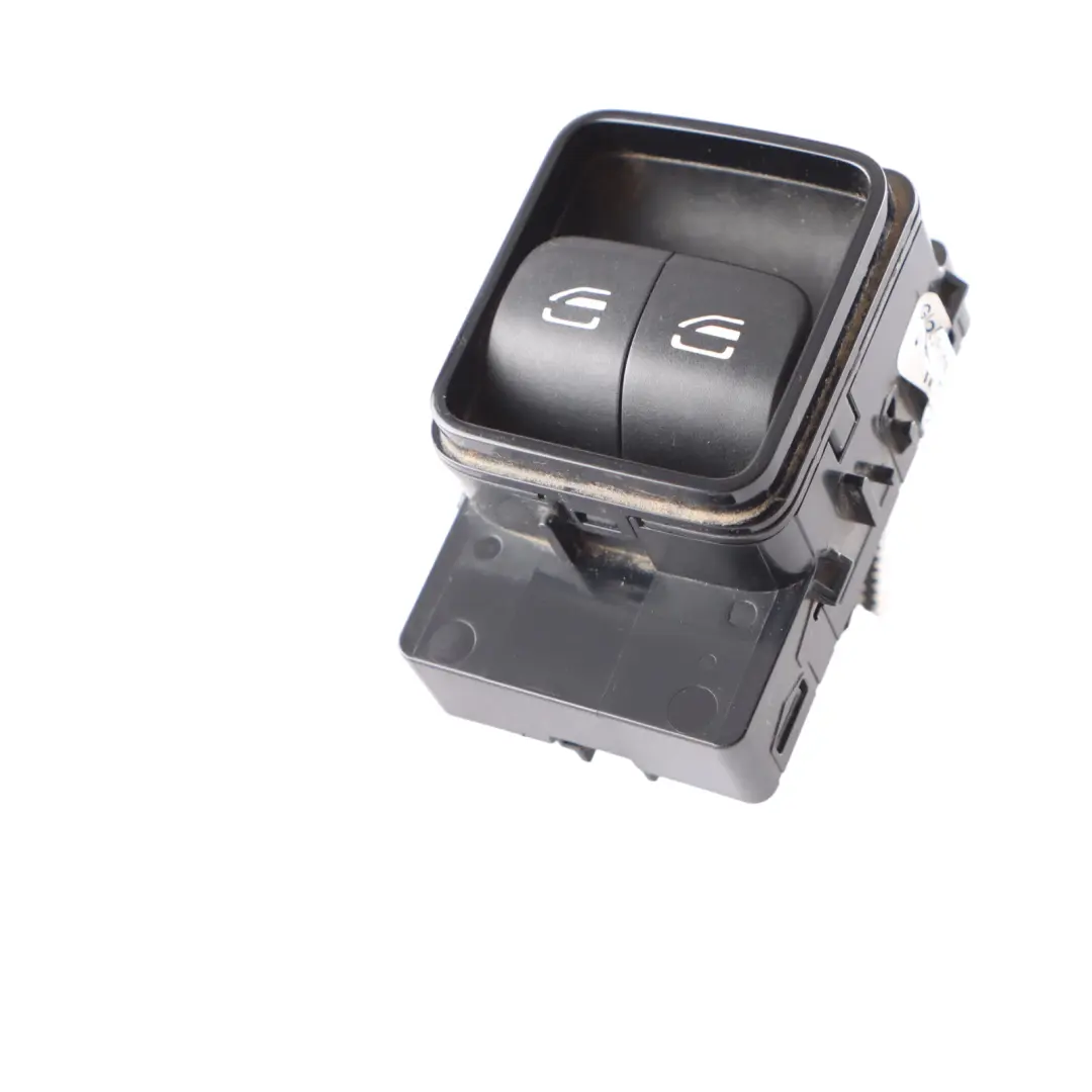 W907 Interruptor elevalunas Regulación Delantera Izquierda para Mercedes con número de pieza A9079054507 Mercedes W907 Interruptor elevalunas Regulación Delantera Izquierda - SKU A9079054507 - Número de pieza A9079054507