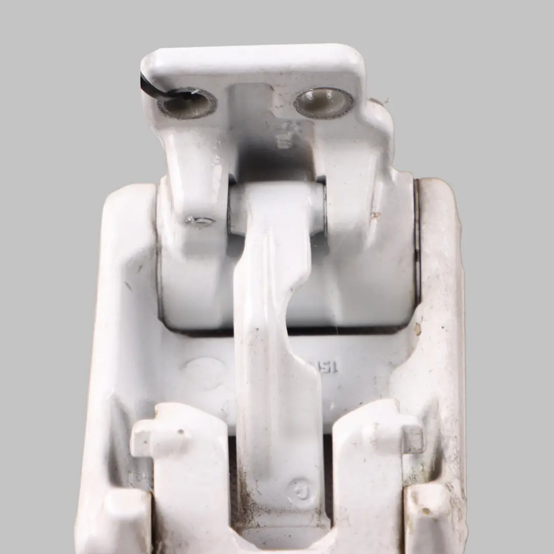 Mercedes W907 W910 Zawias Drzwi Lewy Tylny Tył Dolny Arctic White - 9147 - SKU A9107409500-ARW - Numer Części A9107409500