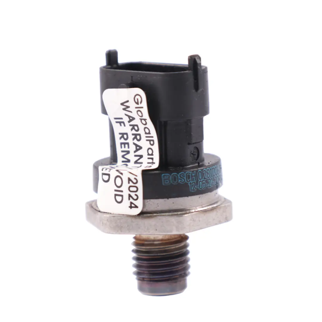 Nissan Qashqai K9K Diesel Fuel Rail Control Pressure Sensor Unit A6560707000 - SKU H8200703127 - Part number H8200703127