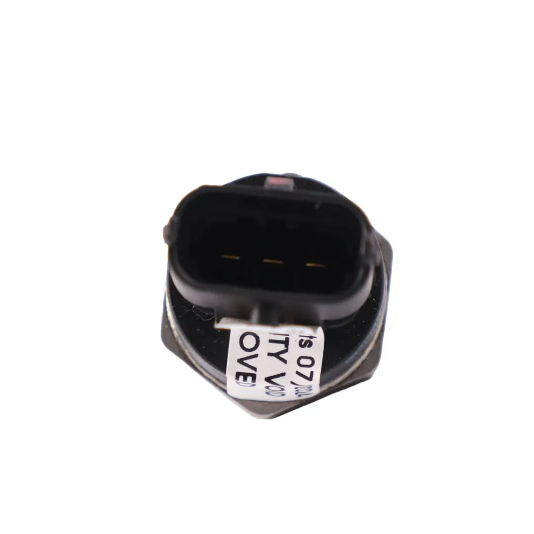 Nissan Qashqai K9K Diesel Fuel Rail Control Pressure Sensor Unit A6560707000 - SKU H8200703127 - Part number H8200703127