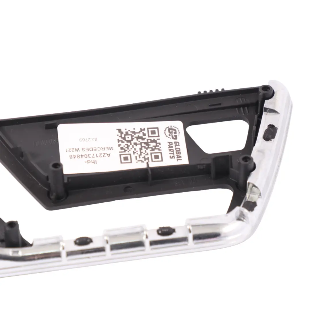 Maniglia porta interna copertura posteriore destra per Mercedes W221 con numero di parte A2217304848 Mercedes W221 Maniglia porta interna copertura posteriore destra - SKU lhd-A2217304848 - Numero di parte A2217304848