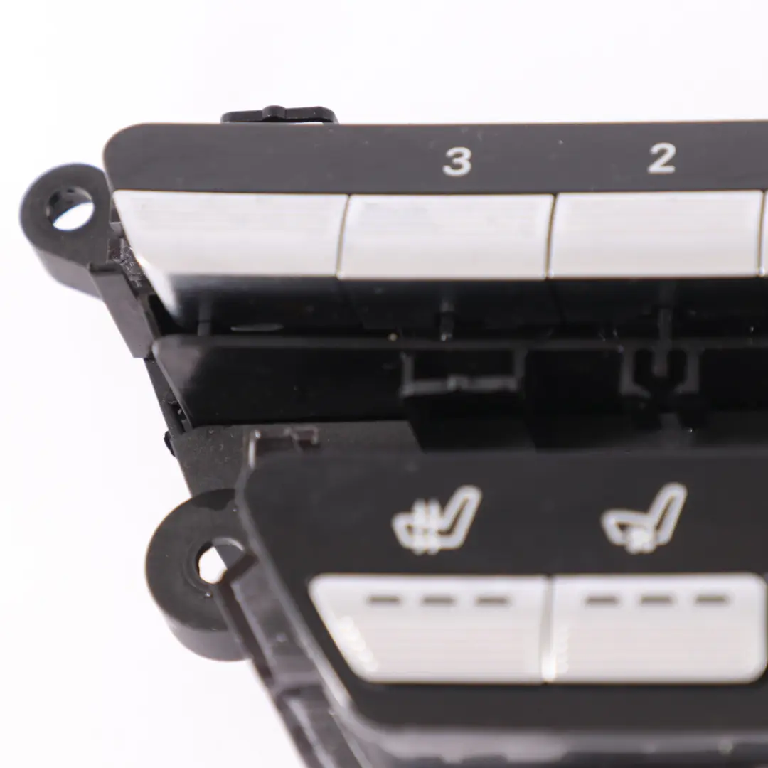 Mercedes W221 Interruptor de asiento Ajuste de memoria Delantero Derecho - SKU lhd-A2218709358 - Número de pieza A2218709358