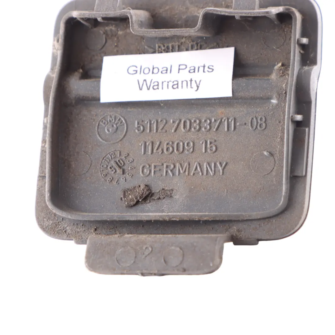 BMW E60 Flap Parachoques trasero de remolque Ojo Titanium Silver Metallic 354 - SKU P0150251-TS - Número de pieza 0150251