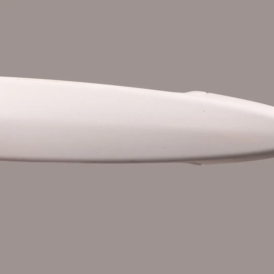 Grab Handle Front Right Door O/S Mineralweiss Mineral White - A96 to BMW F20 F30 with Part number 0445184 BMW F20 F30 Grab Handle Front Right Door O/S Mineralweiss Mineral White - A96 - SKU rhd-0445184-MW1 - Part number 0445184