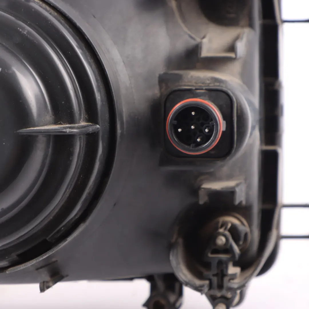 85CF Headlight Headlamp Lamp Halogen Front Right O/S to DAF with Part number 1293371 DAF 85CF Headlight Headlamp Lamp Halogen Front Right O/S - SKU rhd-1293371 - Part number 1293371