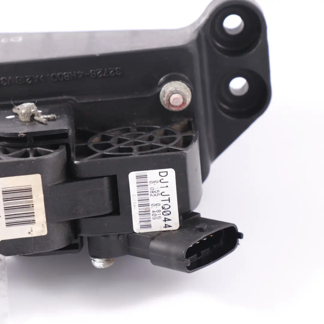 Hyundai H - 1 Accelerator Throttle Gas Pedal Assembly - SKU rhd-32700-4H800 - Part number 32700-4H800