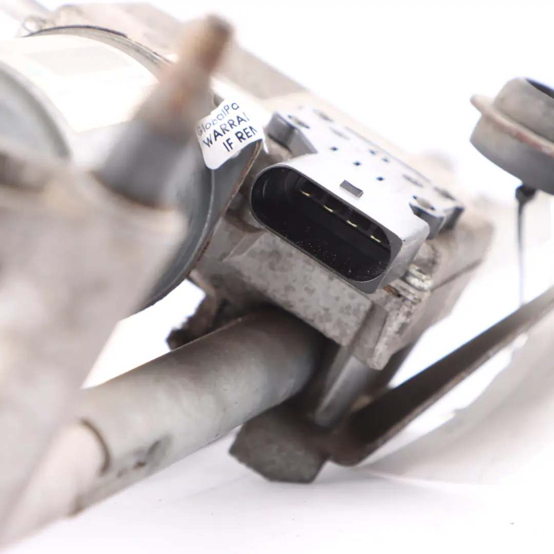 Wiper Motor Windscreen Linkage Wiper System to Volkswagen Tiguan 5N with Part number 5N2955023A Volkswagen Tiguan 5N Wiper Motor Windscreen Linkage Wiper System - SKU rhd-5N2955023A - Part number 5N2955023A