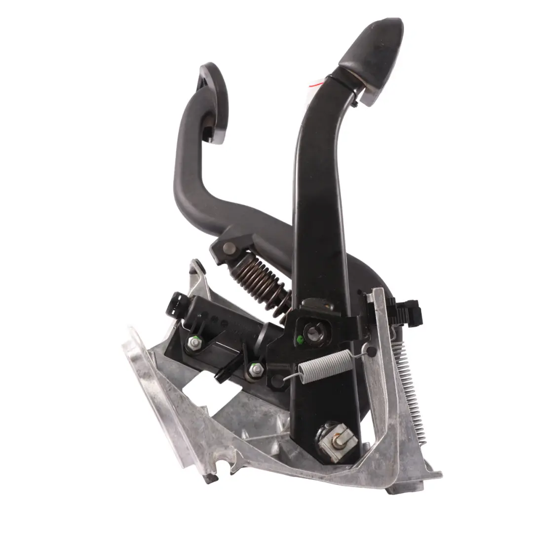 Foot Controls Clutch Brake Pedals to BMW E81 E87 E90 E91 E92 E93 LCI with Part number 6762250 BMW E81 E87 E90 E91 E92 E93 LCI Foot Controls Clutch Brake Pedals - SKU rhd-6762250-1 - Part number 6762250