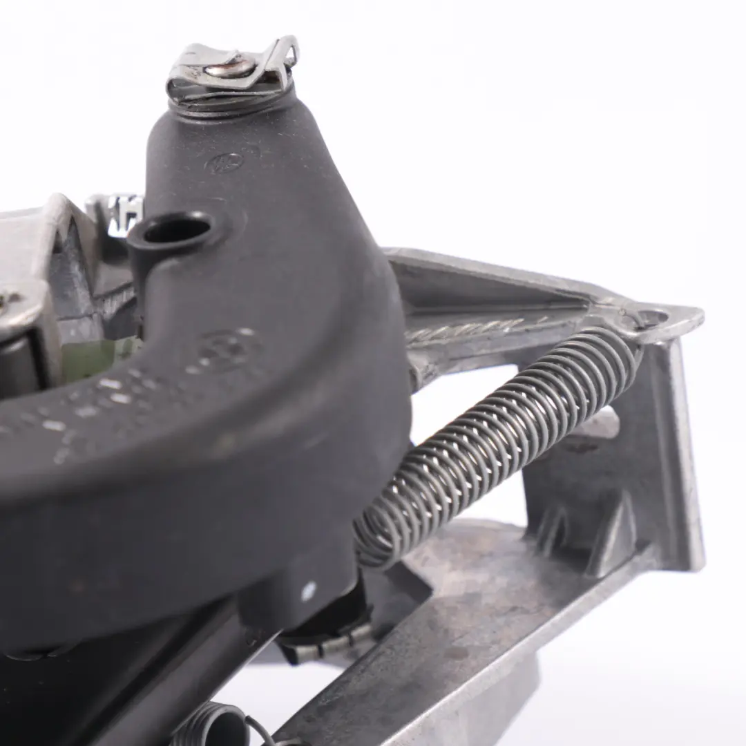 Foot Controls Clutch Brake Pedals to BMW E81 E87 E90 E91 E92 E93 LCI with Part number 6762250 BMW E81 E87 E90 E91 E92 E93 LCI Foot Controls Clutch Brake Pedals - SKU rhd-6762250-1 - Part number 6762250