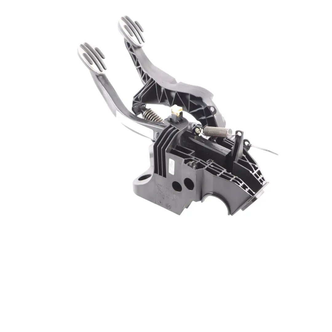 Pedal Set Mini Cooper F55 F56 F57 F60 Brake Clutch Assembly Manual to with Part number 6870846 Pedal Set Mini Cooper F55 F56 F57 F60 Brake Clutch Assembly Manual - SKU rhd-6870846 - Part number 6870846