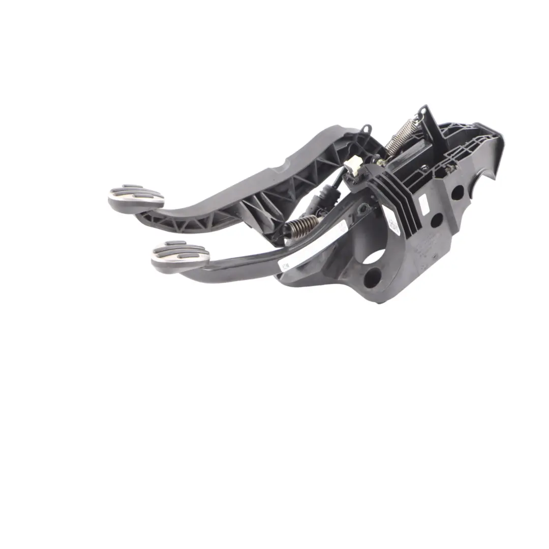 Pedal Set Mini Cooper F55 F56 F57 F60 Brake Clutch Assembly Manual to with Part number 6870846 Pedal Set Mini Cooper F55 F56 F57 F60 Brake Clutch Assembly Manual - SKU rhd-6870846 - Part number 6870846