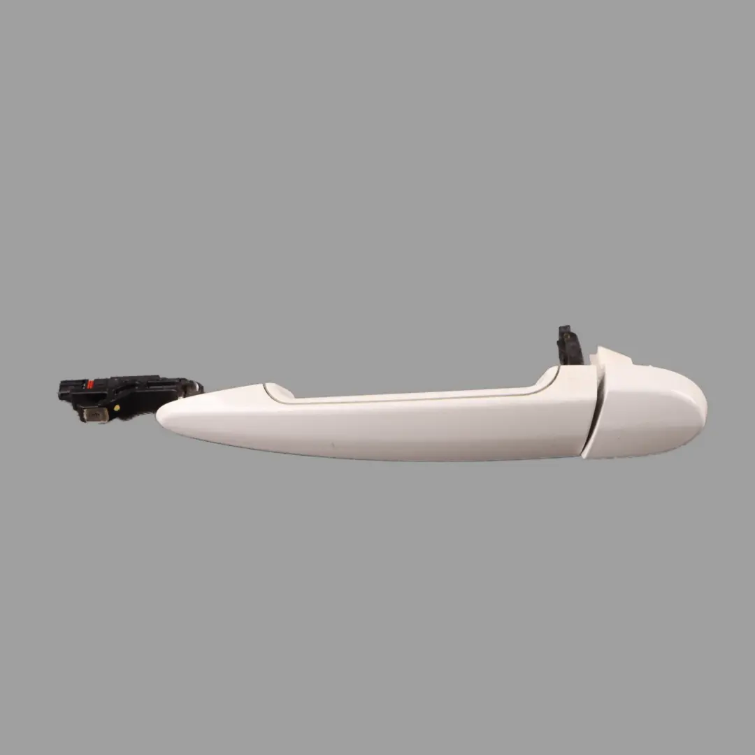 Grab Handle Door BMW E90 E91 Front Left Comfort N/S Alpinweiss White - 300 to with Part number 7207563 Grab Handle Door BMW E90 E91 Front Left Comfort N/S Alpinweiss White - 300 - SKU rhd-7207563-AW - Part number 7207563