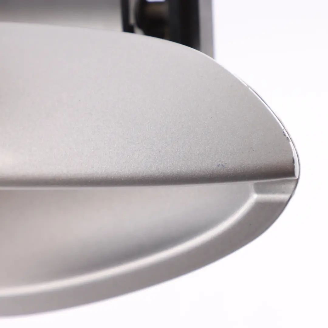 Outer Door Opener Right Grab Handle O/S Titan Silver Metallic - 354 to BMW Z4 E89 with Part number 7250110 BMW Z4 E89 Outer Door Opener Right Grab Handle O/S Titan Silver Metallic - 354 - SKU rhd-7250110-TS - Part number 7250110