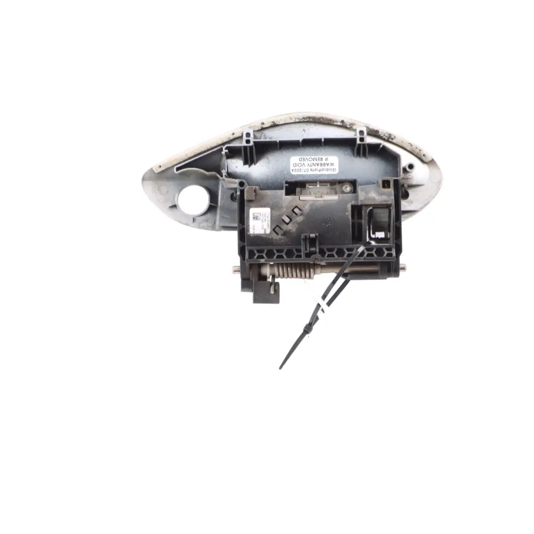 Outer Door Opener Right Grab Handle O/S Titan Silver Metallic - 354 to BMW Z4 E89 with Part number 7250110 BMW Z4 E89 Outer Door Opener Right Grab Handle O/S Titan Silver Metallic - 354 - SKU rhd-7250110-TS - Part number 7250110