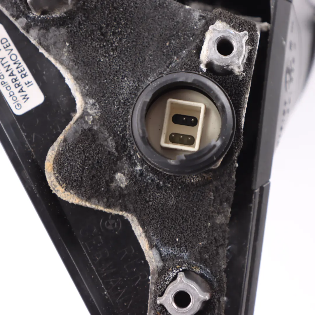 Outside Right Base Wing Mirror O/S Spacegrau Grey Metallic - A52 to BMW E81 E82 E88 with Part number 7268308 BMW E81 E82 E88 Outside Right Base Wing Mirror O/S Spacegrau Grey Metallic - A52 - SKU rhd-7268308-SCG - Part number 7268308