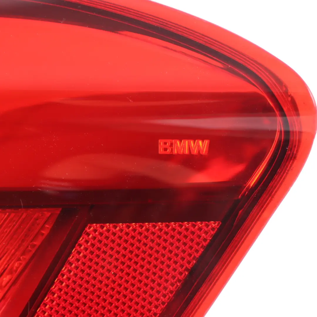 Lamp BMW F20 F21 Tail Light White Turn Indicator Right O/S to Rear with Part number 7270098 Rear Lamp BMW F20 F21 Tail Light White Turn Indicator Right O/S - SKU rhd-7270098-4 - Part number 7270098